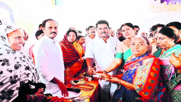 MLA: నియోజకవర్గం అభివృద్ధికి నిధులు