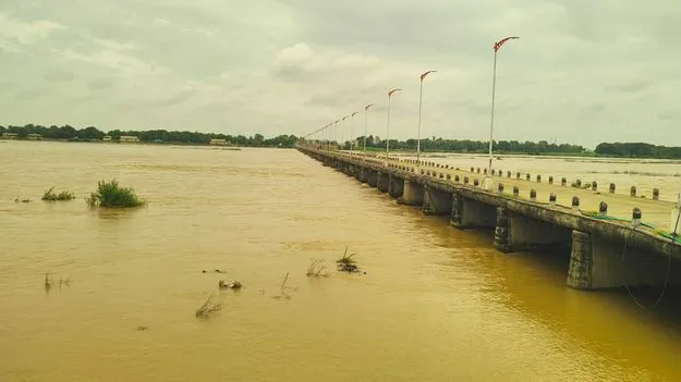 వాగులు, వంకలకు వరద