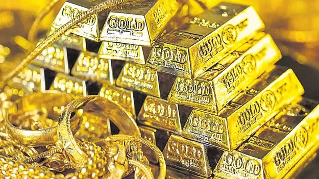 Gold Prices Surge: బంగారం...14 సంవత్సరాల్లో అత్యుత్తమ నెలవారీ వృద్ధి