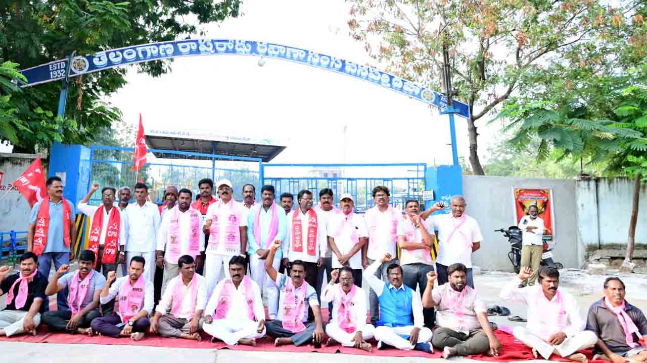 Telangana BC Bandh: తెలంగాణ వ్యాప్తంగా బీసీ బంద్ నిరసనలు.. 