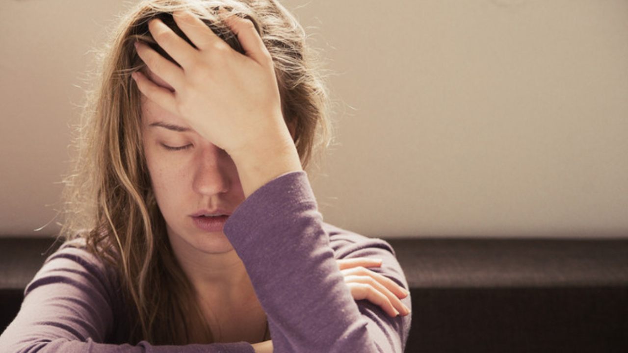 Emotional Habits: మానసిక దృఢత్వాన్ని దెబ్బతీసే అలవాట్లు