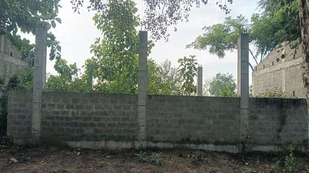 అసంపూర్తిగా డైనింగ్‌ హాల్‌