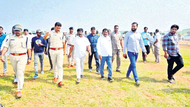 సీఎం పర్యటనకు ముమ్మర ఏర్పాట్లు