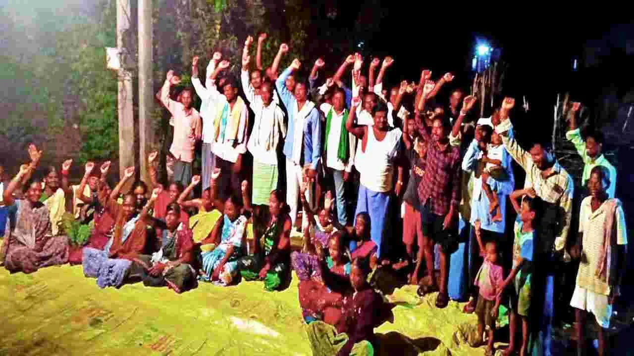 స్థానిక సంస్థల ఎన్నికలను బహిష్కరిస్తున్నాం