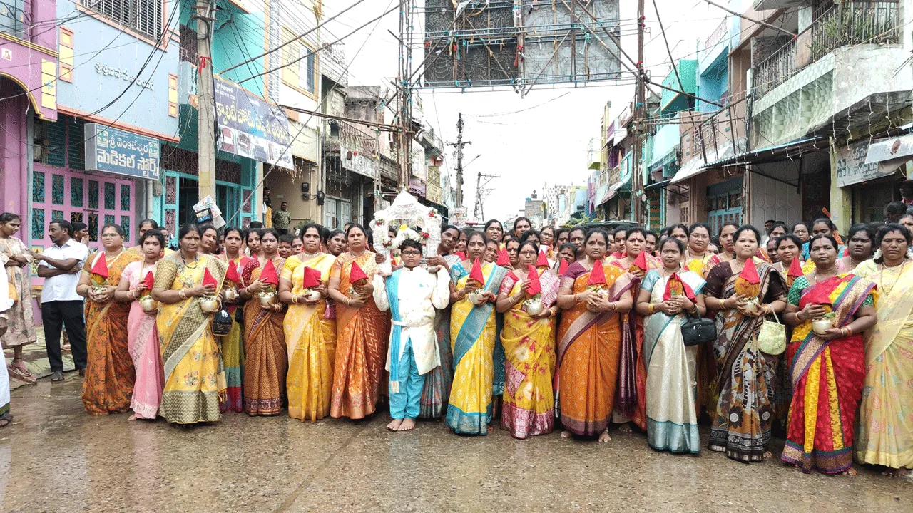 జగన్మాత నమోస్తుతే..!