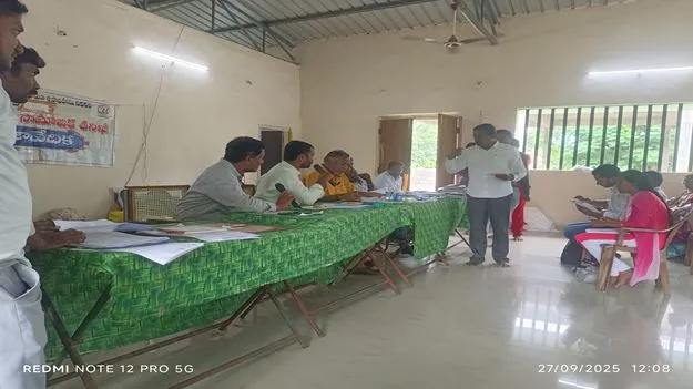 టార్గెట్‌ చేసి ఇబ్బందులు పెడుతున్నారు