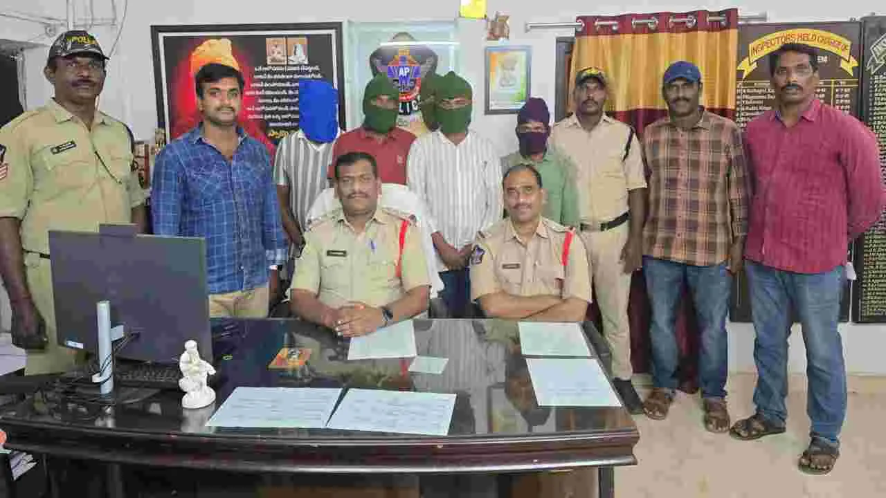 అంతర్‌ రాష్ట్ర దొంగల ముఠా దొరికింది