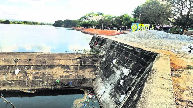 RIVER: రక్షణ చర్యలు లేని చిత్రావతి