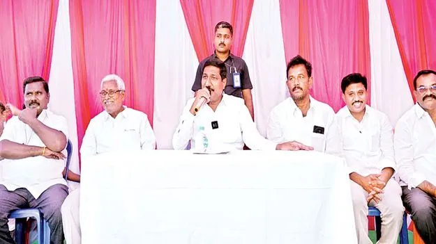 నాపరాళ్ల పరిశ్రమను ఆదుకుంటాం 