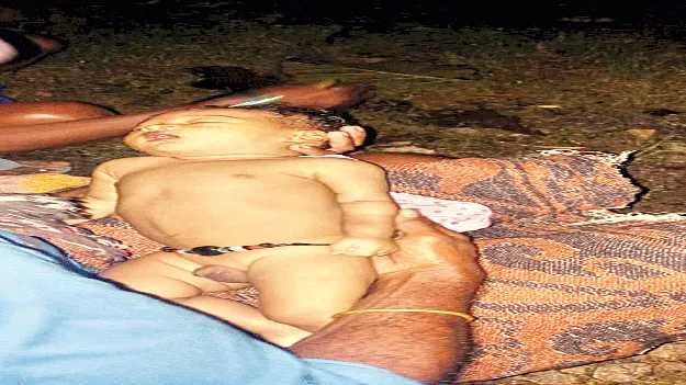 నది దాటించలేక..