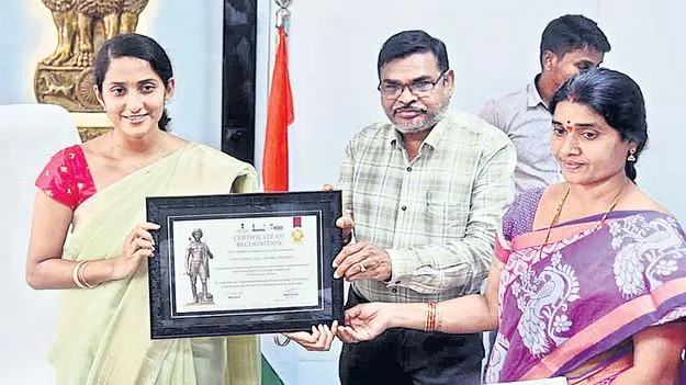 గిరిజనాభివృద్ధిపై ప్రత్యేక శ్రద్ధ  