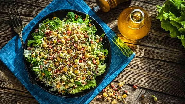 How Long Should You Eat Sprouts: మొలకలు ఇలా