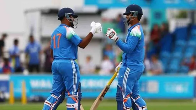 India U19: భారత కుర్రాళ్ల బోణీ