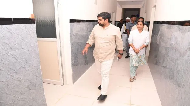 రోగులకు మెరుగైన వైద్యం అందించాలి