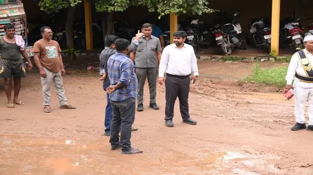 జిల్లాలో సమృద్ధిగా యూరియా నిల్వలు