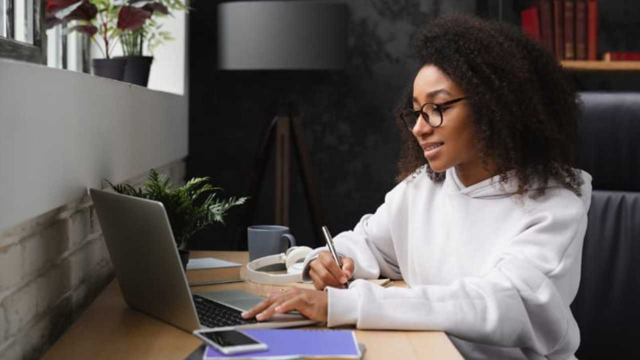 Study Hacks: ఆన్‌లైన్ క్లాసులు వింటున్నారా? ఈ టిప్స్‌తో మెరుగైన ఫలితాలు