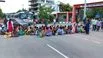  Peddapalli:  బెస్ట్‌ అవైలబుల్‌ స్కూల్‌ విద్యార్థులు తల్లిదండ్రుల రాస్తారోకో