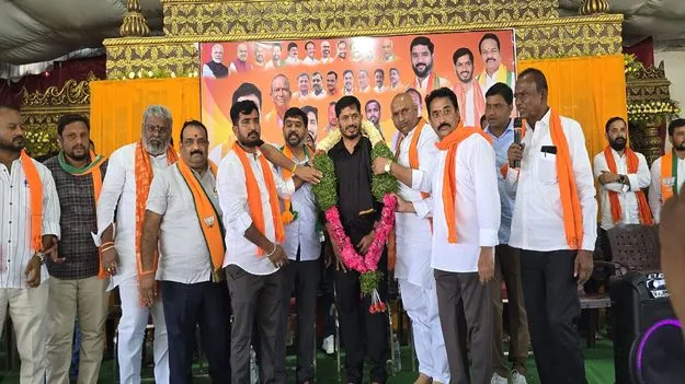 స్థానిక ఎన్నికల్లో విజయం సాధించాలి