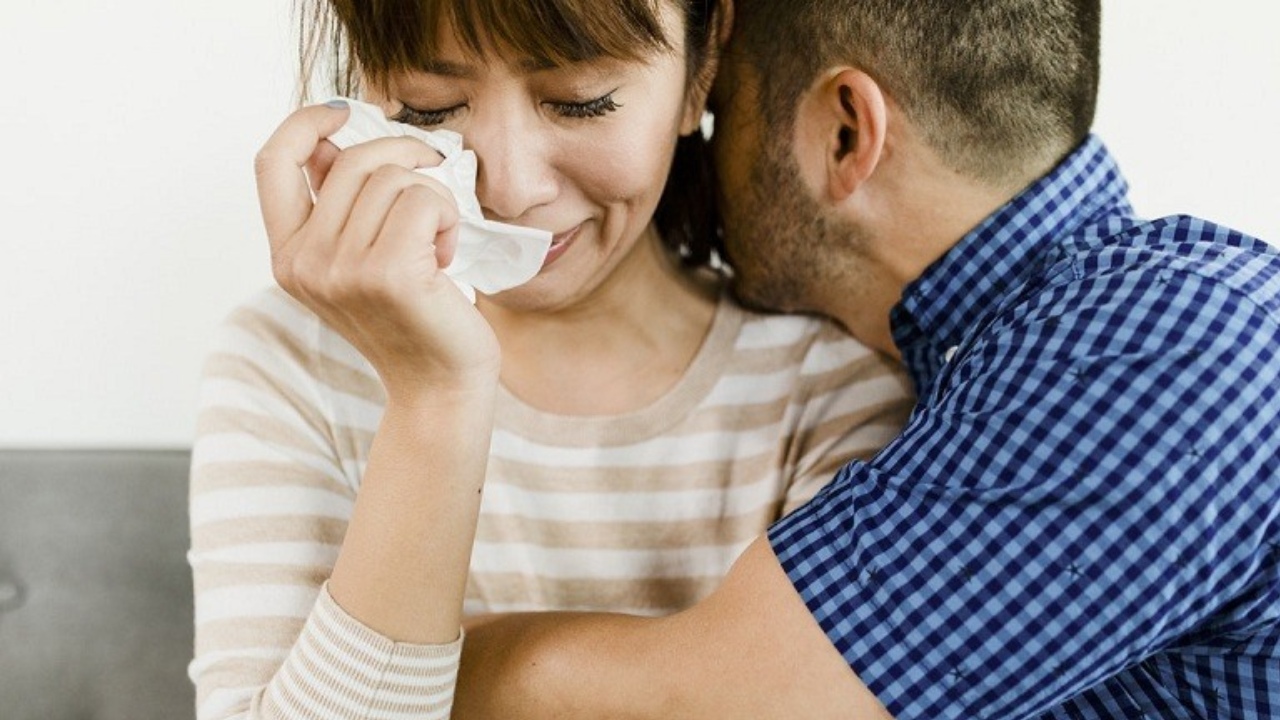 Emotional Baggage: అలర్ట్..  మీ పార్టనర్‌లో ఈ లక్షణాలు ఉంటే..