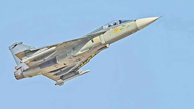 Tejas Fighter Jets: వాయుసేన శక్తికి మరింత తేజస్‌