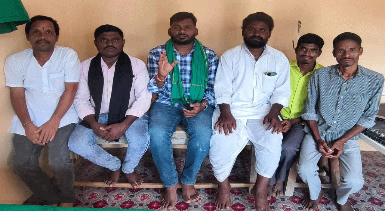 అటవీ శాఖలో ఉద్యోగ, ఉపాధి అవకాశాలు కల్పించాలి