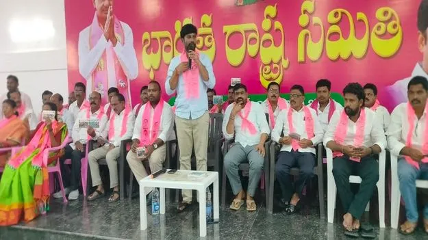 పార్టీ కోసం పనిచేసిన వారికే పెద్దపీట