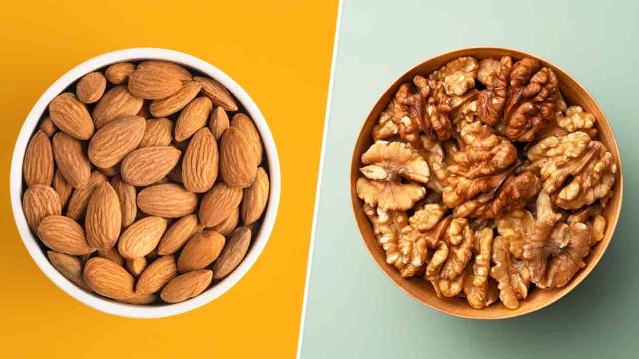 Almonds vs Walnuts:  బాదం vs వాల్‌నట్స్ ఏవి బెటర్..?