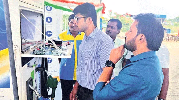 నాణ్యతా ప్రమాణాలు పాటించాలి