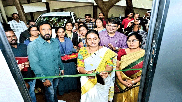 ఎయిడ్స్‌ రహిత జిల్లా సాధనకు కృషి చేద్దాం