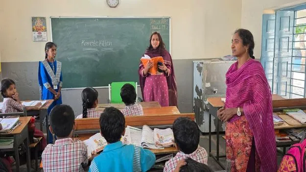 చిన్నారులను సొంత పిల్లలుగా చూసుకోవాలి