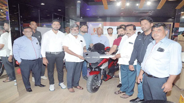 పాలమూరు సిగలోకి ‘గ్లామర్‌ ఎక్స్‌’ 