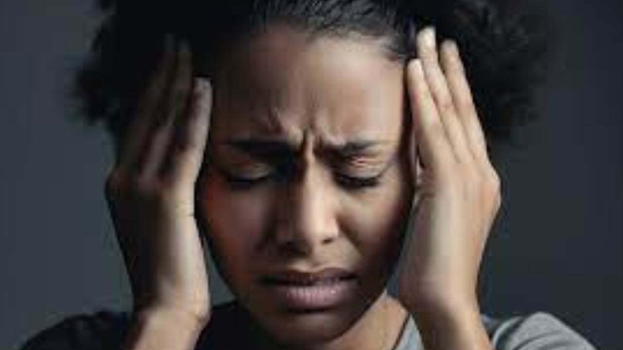 Headaches-Empty Stomach: భోజనం చేయకపోతే తలనొప్పి.. ఇలా ఎందుకంటే.. 