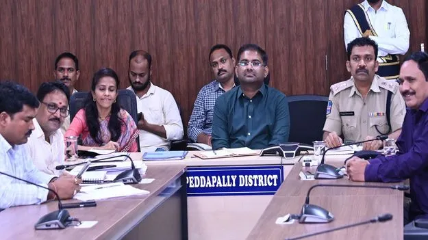 Peddapalli:  నామినేషన్ల స్వీకరణకు పటిష్ట ఏర్పాట్లు చేయాలి