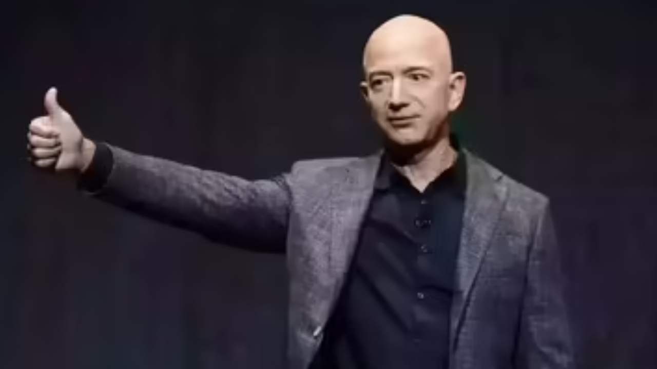 Jeff Bezos: వ్యాపారవేత్తలుగా ఎదగాలనే యువతకు జెఫ్ బెజోస్ సూచన ఇదే