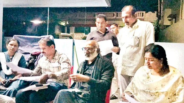  Illegal pesticides stock వైసీపీ నేత గోదాంలో అక్రమంగా పురుగుమందులు