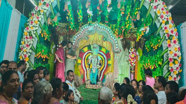 జగజ్జననీ.. లోకపావని