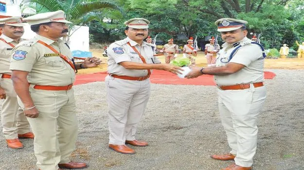 బాధితులకు న్యాయం చేయాలి