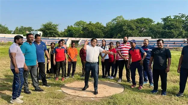 జిల్లాస్థాయి మాస్టర్‌ అథ్లెటిక్స్‌ పోటీలకు స్పందన