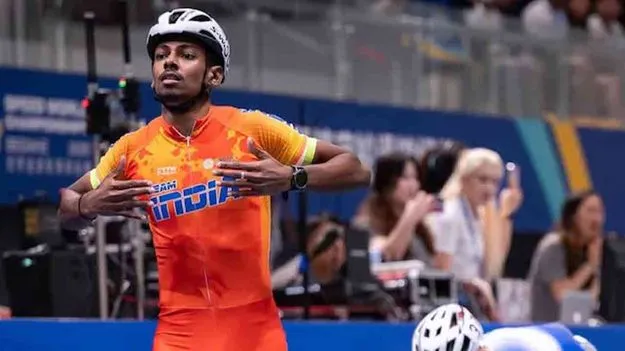 Anand Kumar Velkumar: ఆనంద్‌కు రెండు స్వర్ణాలు