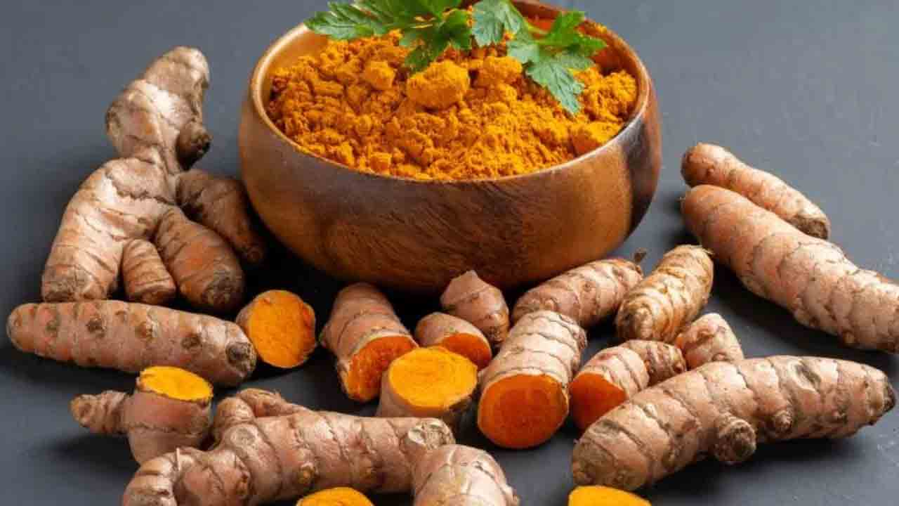 Kidney Detox Foods: మూత్రపిండాలు ఆరోగ్యంగా ఉండటానికి రోజువారి ఆహారాలు ఇవే..!