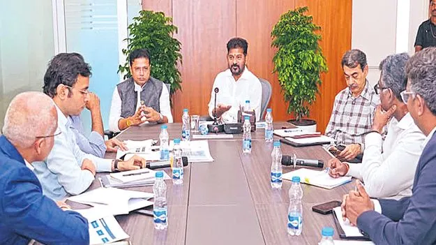 TSquare: ఐకానిక్‌ భవనంలా టీస్క్వేర్‌