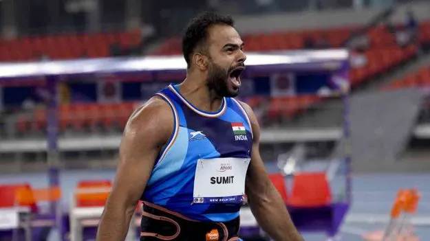 World Para Athletics: సుమీత్‌ హ్యాట్రిక్‌