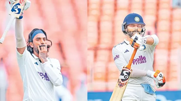 India Dominate: త్రిశతక మోత