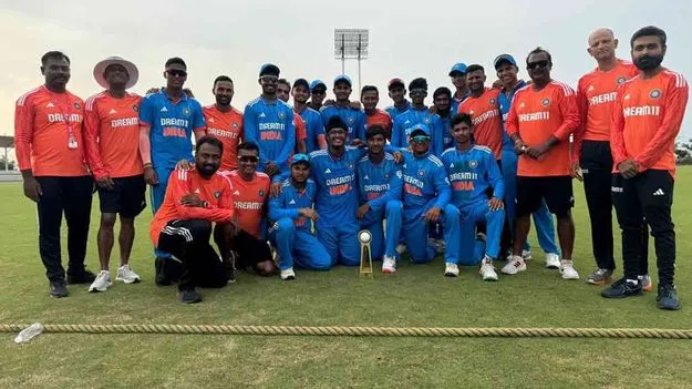 India U19 vs Australia U19: భారత కుర్రాళ్ల క్లీన్‌స్వీ్‌ప