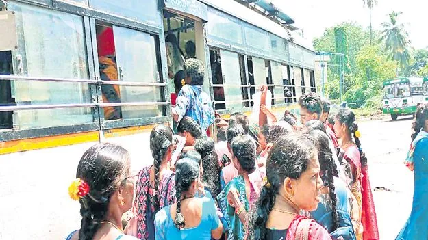 ఆర్టీసీ కాంప్లెక్స్‌ కిటకిట