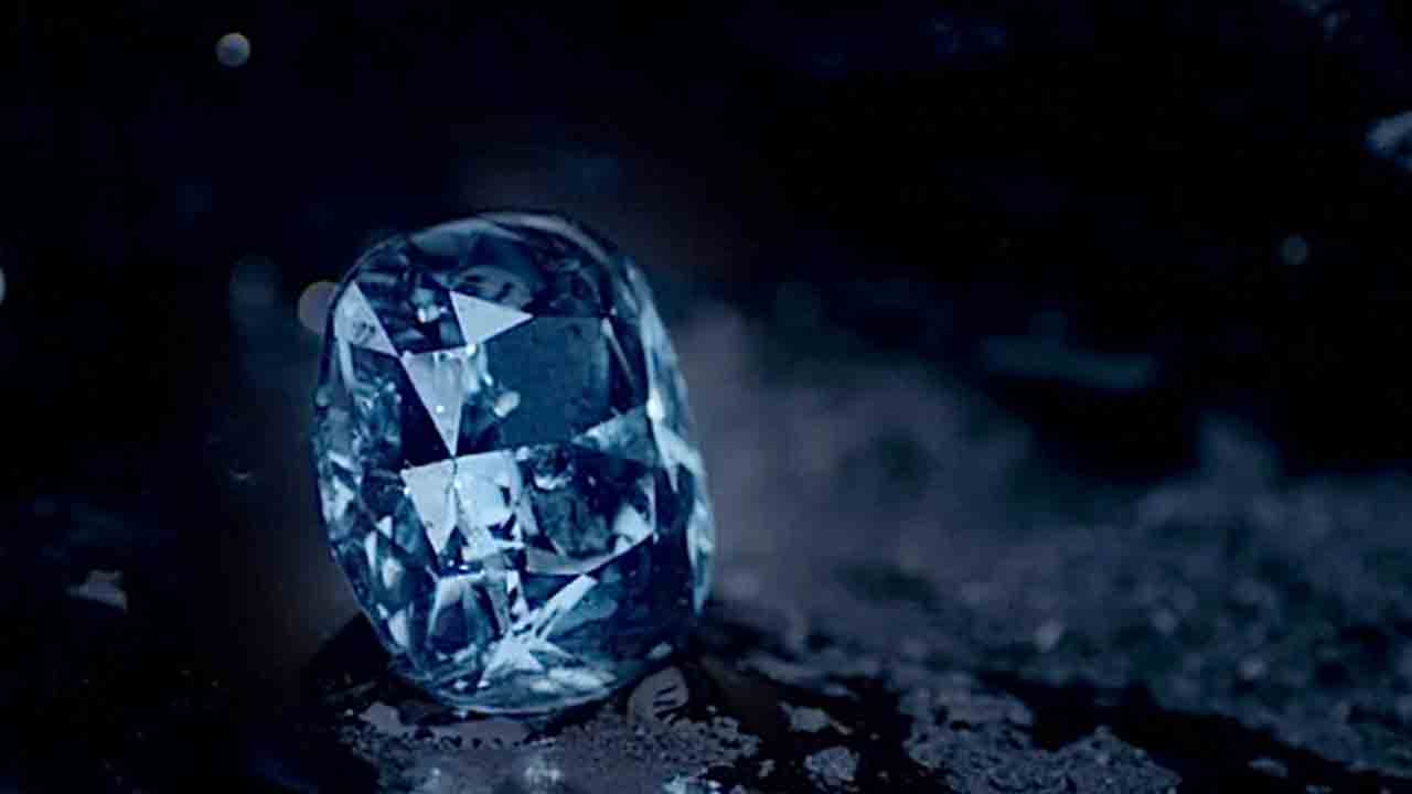ప్రపంచంలోనే అత్యంత ఖరీదైన వజ్రాలు ఏవో తెలుసా..?