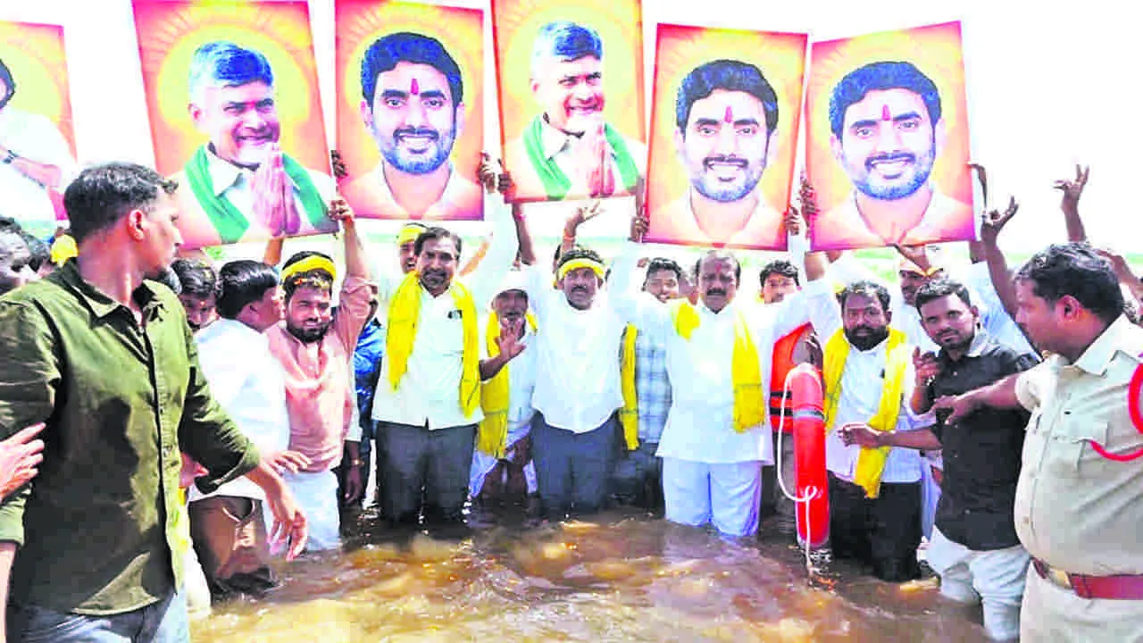 Krishna Water కృష్ణమ్మ నింపింది ఆనందం