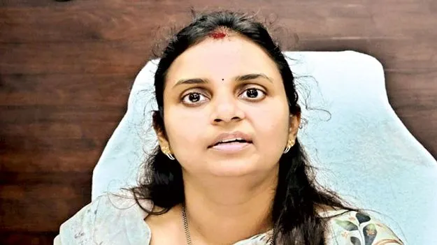 పక్కాగా ఈక్రాప్‌ 