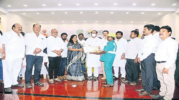 గ్రామాల్లో ‘స్వచ్ఛ’తకు ప్రాధాన్యం