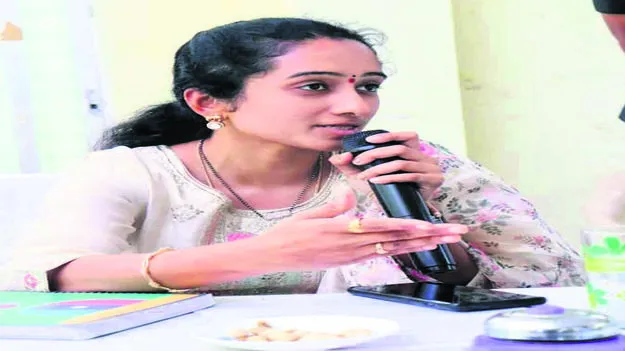 MLA: ప్రజల సమస్యలపై దృష్టి సారించండి